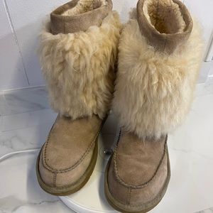 Authentic pre-loved Uggs